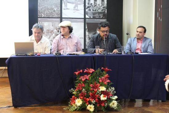 José Días Universidad Católica de Temuco, Martín Correa Historiador, Álvaro Bello Universidad de la Frontera.