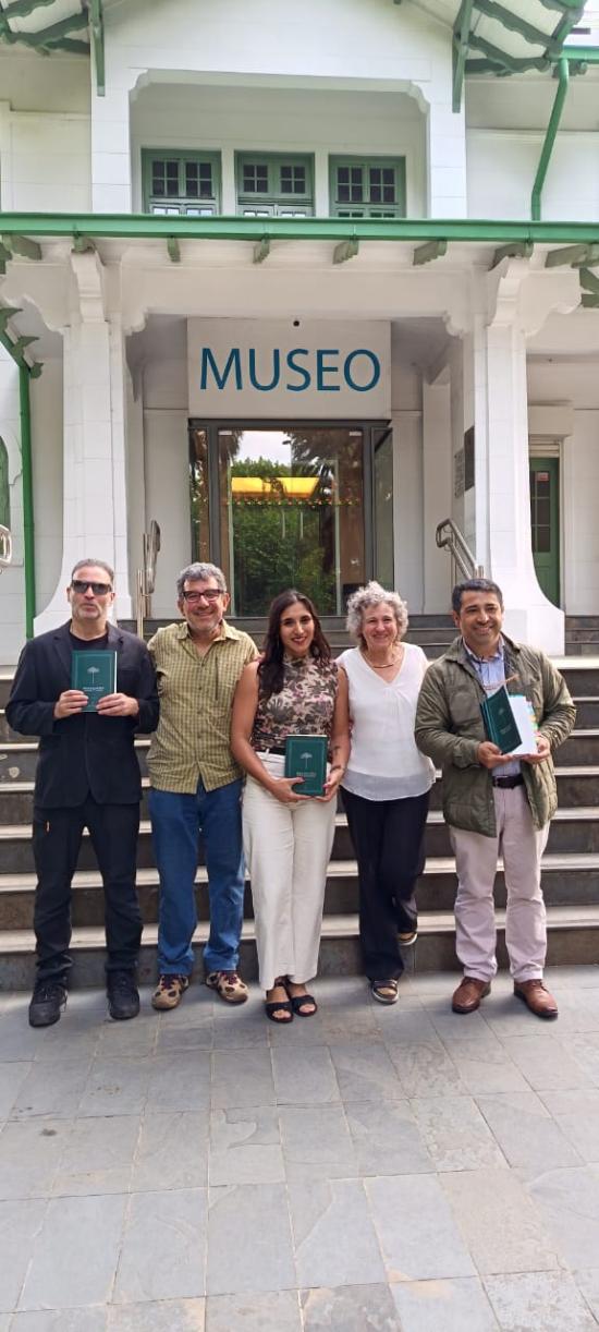 Imagen Lanzamiento Libro Araucaria Araucana