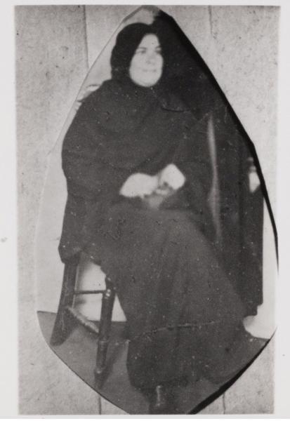 Celia Acuña de luto